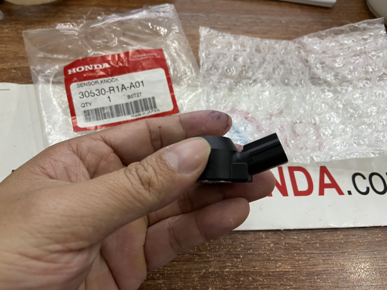 Cảm biến tiếng gõ kích nổ động cơ xe Honda JAZZ